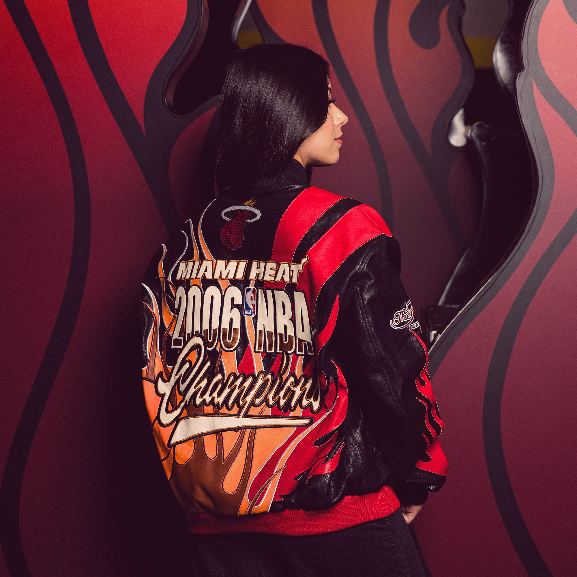 Miami HEAT x Jeff Hamilton 2006 Championship Legacy Jacket - Image 4