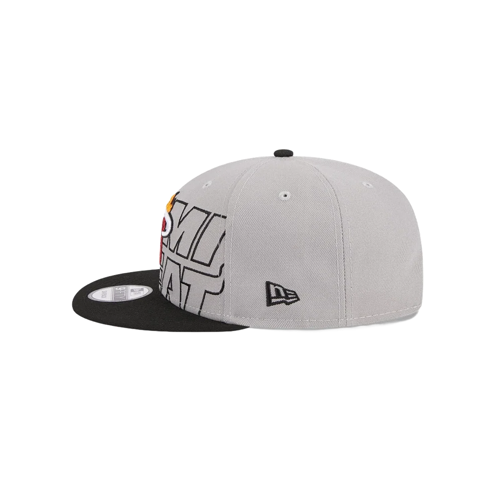 New Era Miami HEAT 2023 Draft Grey Snapback - Image 4
