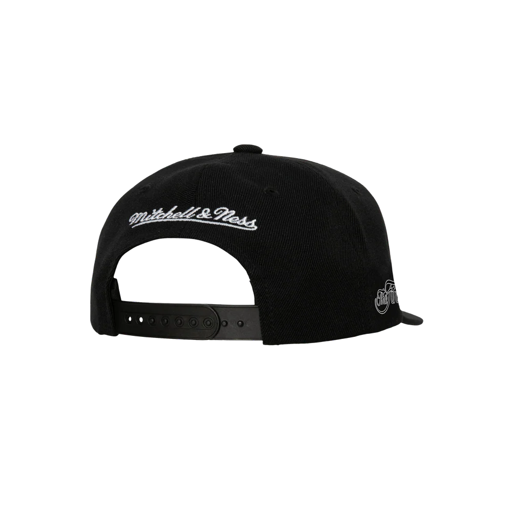 Mitchell & Ness Miami HEAT Back-To-Back Champs Snapback - Image 2