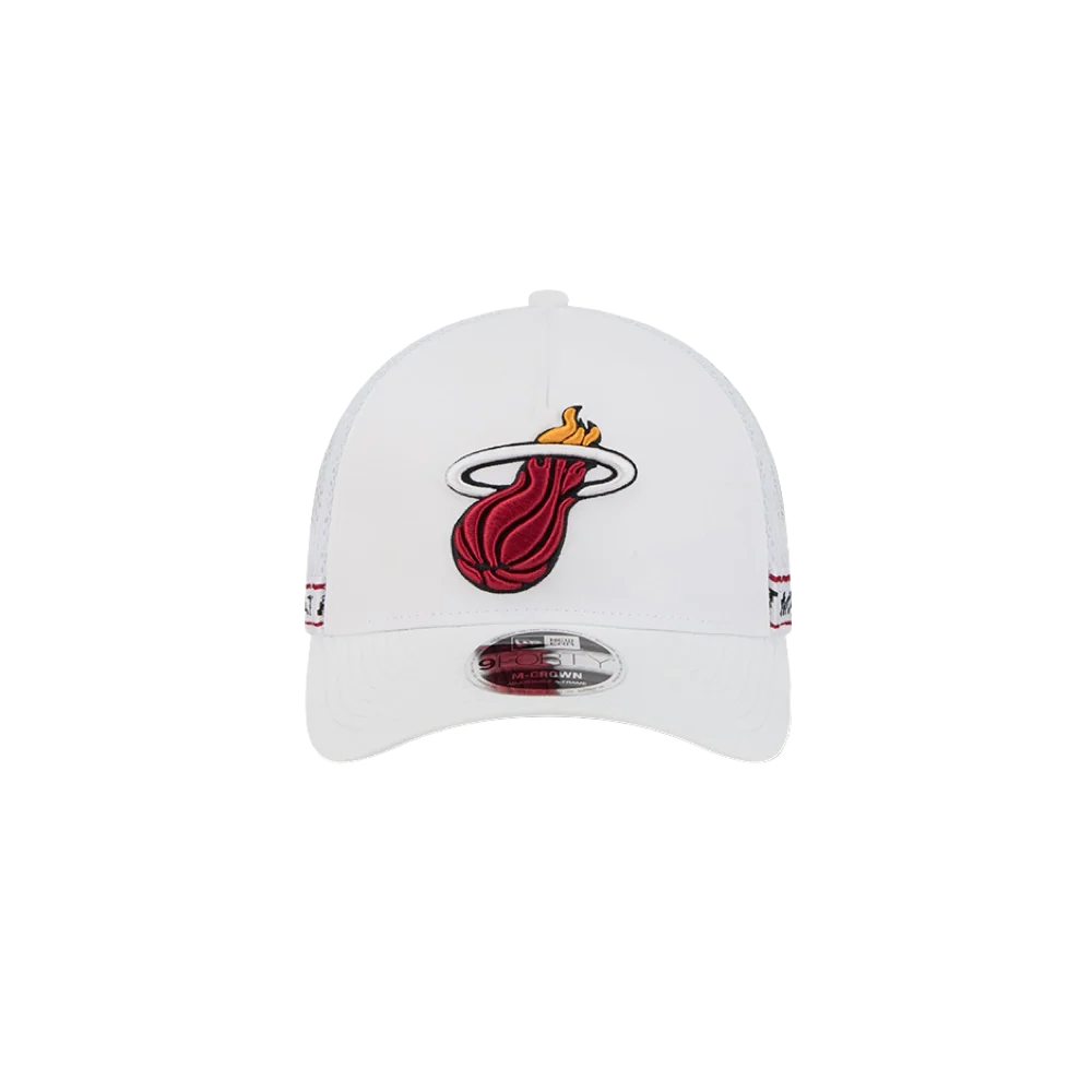 New Era Miami HEAT Logo Adjustable Trucker