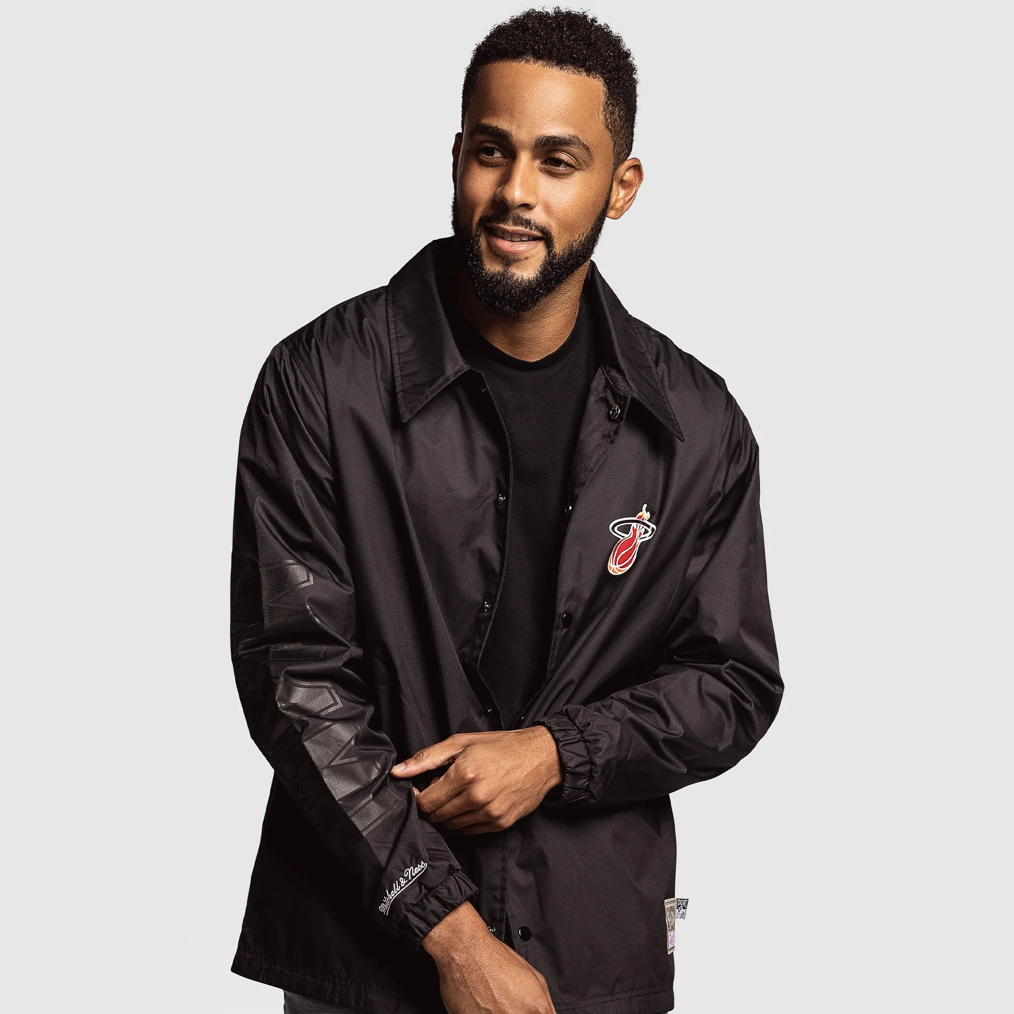 Court Culture x Mitchell & Ness Miami HEAT Coaches Jacket - Image 2
