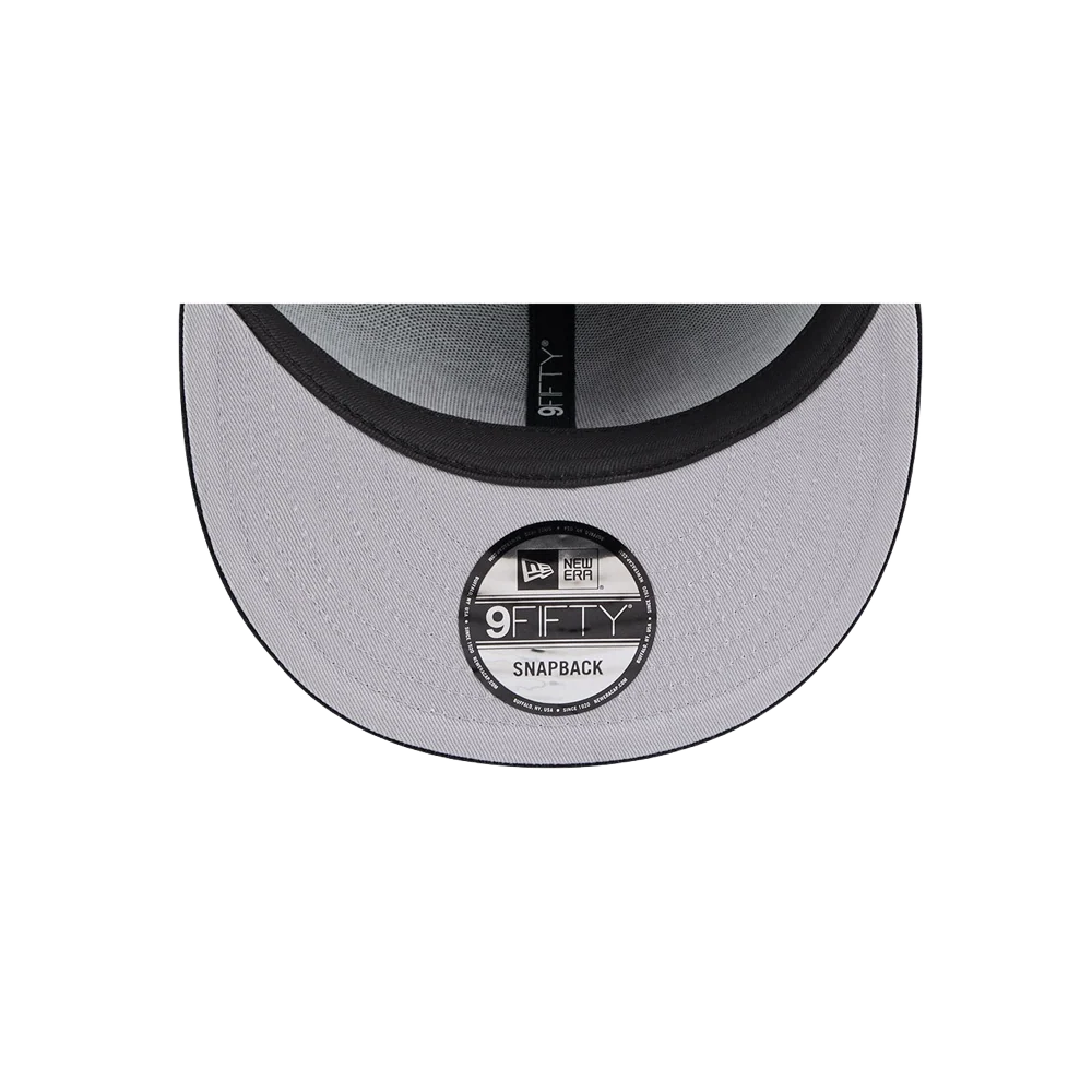 New Era Miami HEAT Corduroy Snapback - Image 7