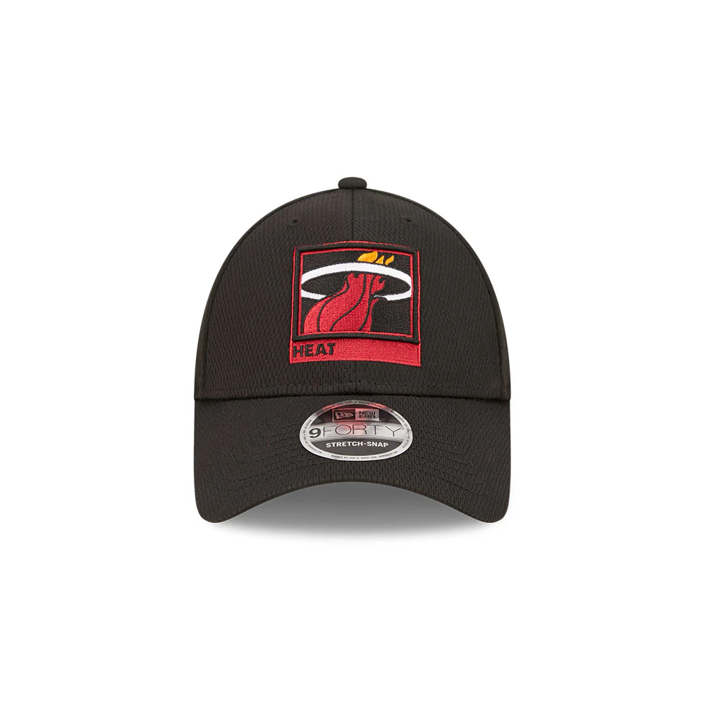 New Era Miami HEAT Stretch Black Snapback