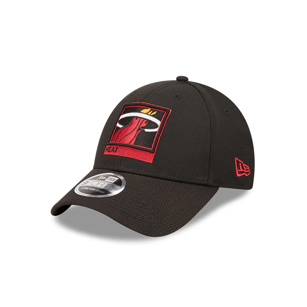 New Era Miami HEAT Stretch Black Snapback - Image 3