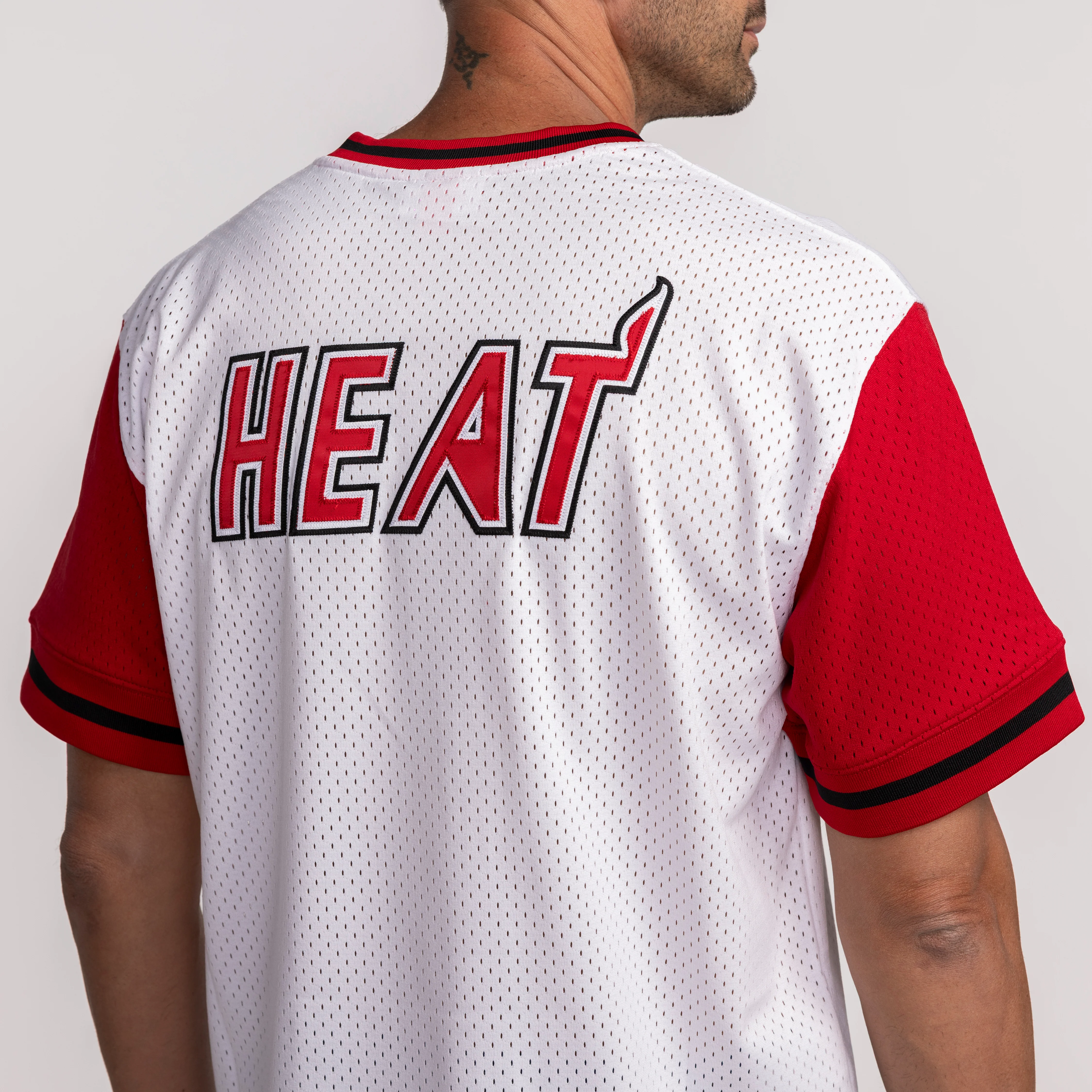 Mitchell and Ness Miami HEAT Mesh V-Neck - Image 2