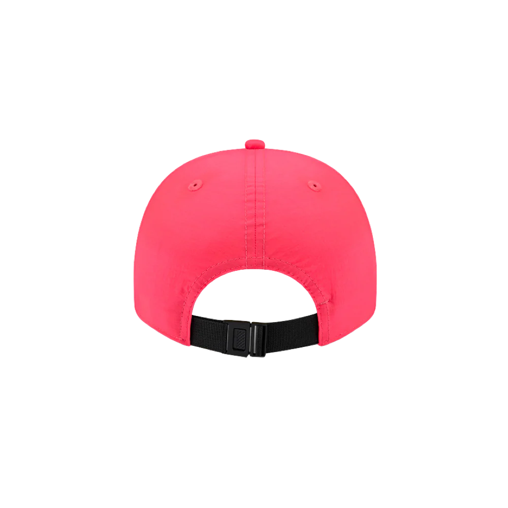 New Era Miami HEAT Pink Strapback Golfer - Image 2