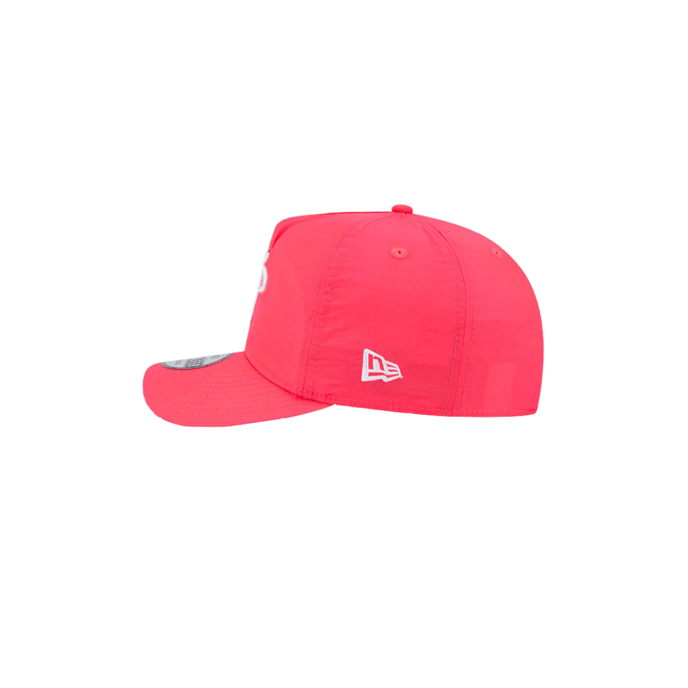 New Era Miami HEAT Pink Strapback Golfer - Image 4