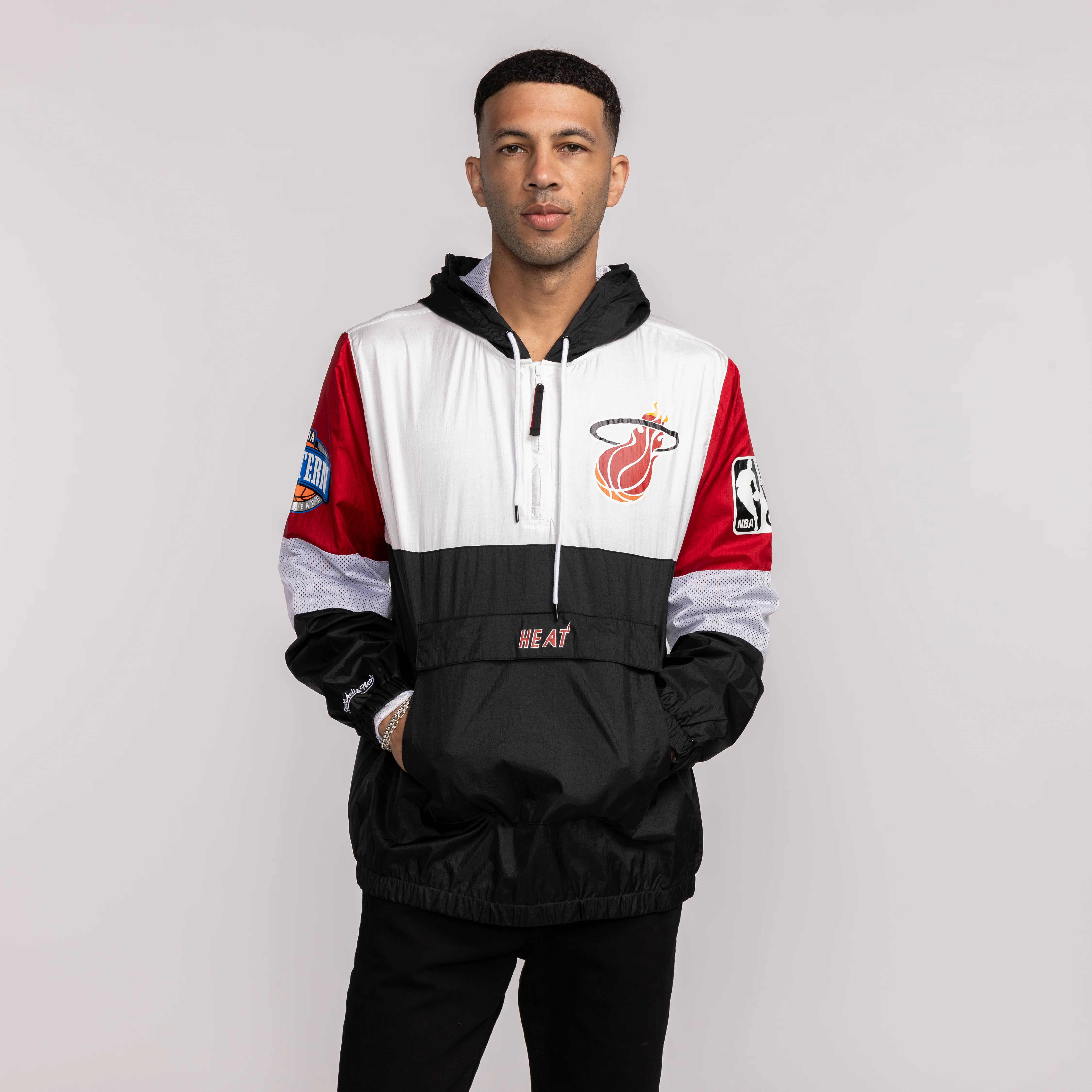 Mitchell & Ness Miami HEAT Hardwood Classic Night Windbreaker