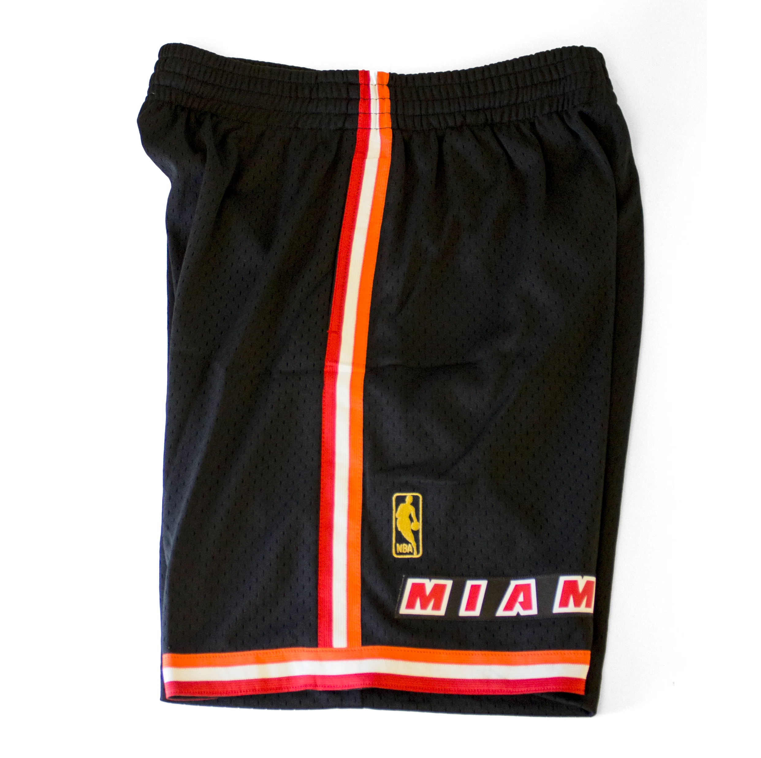 Mitchell & Ness Miami HEAT Swingman Shorts Black - Image 3