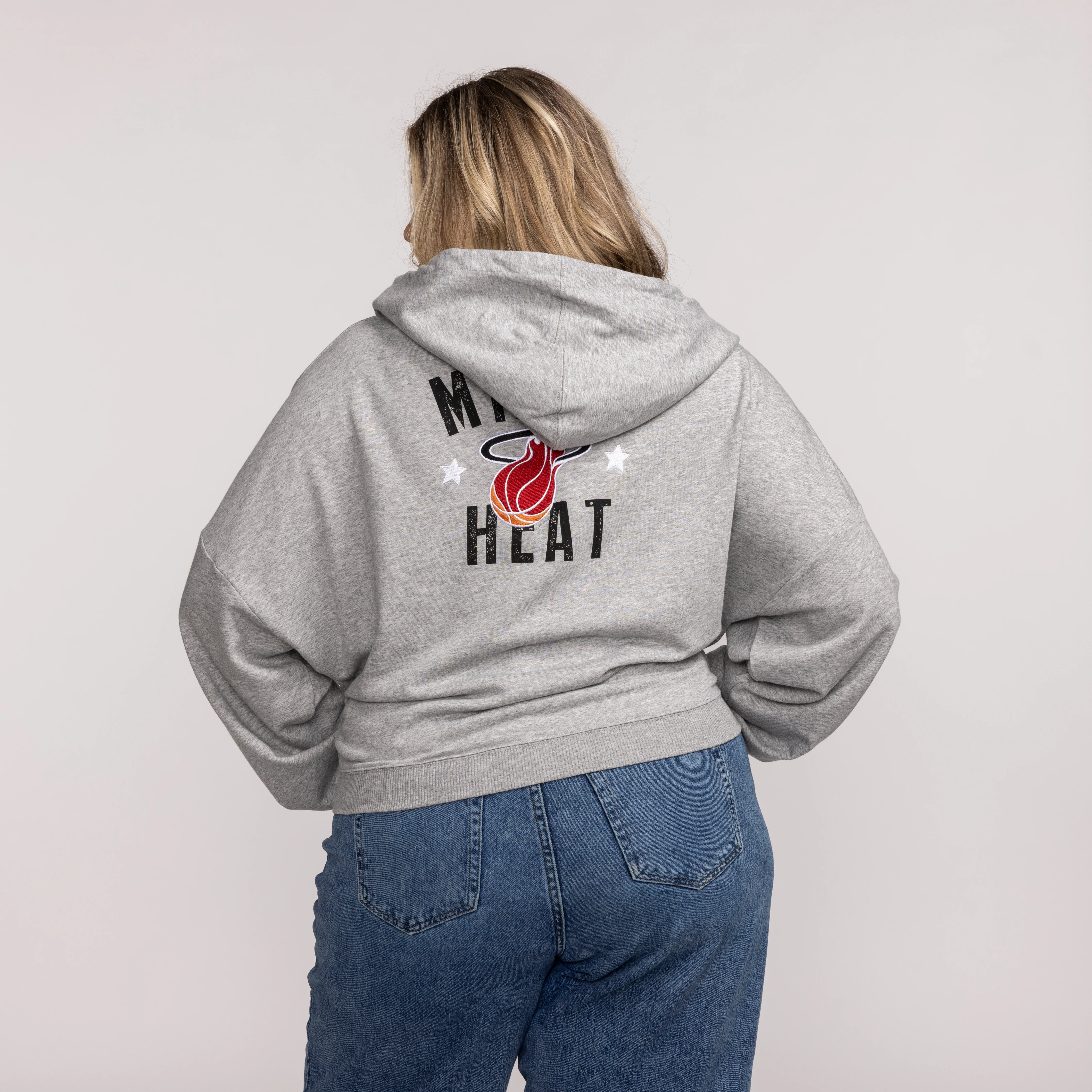 Mitchell & Ness Miami HEAT Cropped Women's Jacket - Image 3