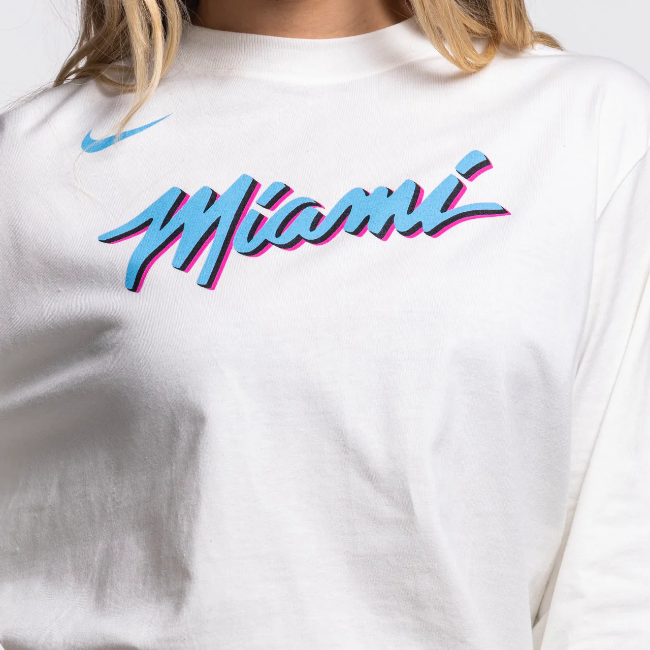 Nike Miami HEAT Original Vice Nights Women's Long Sleeve Tee - Image 3