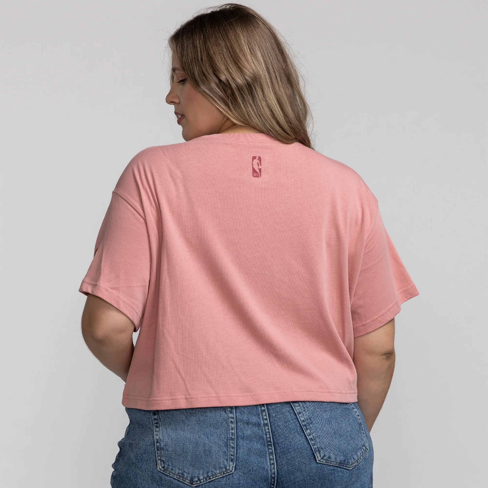 Nike Miami HEAT CTS Women's Crop Tee - Image 2