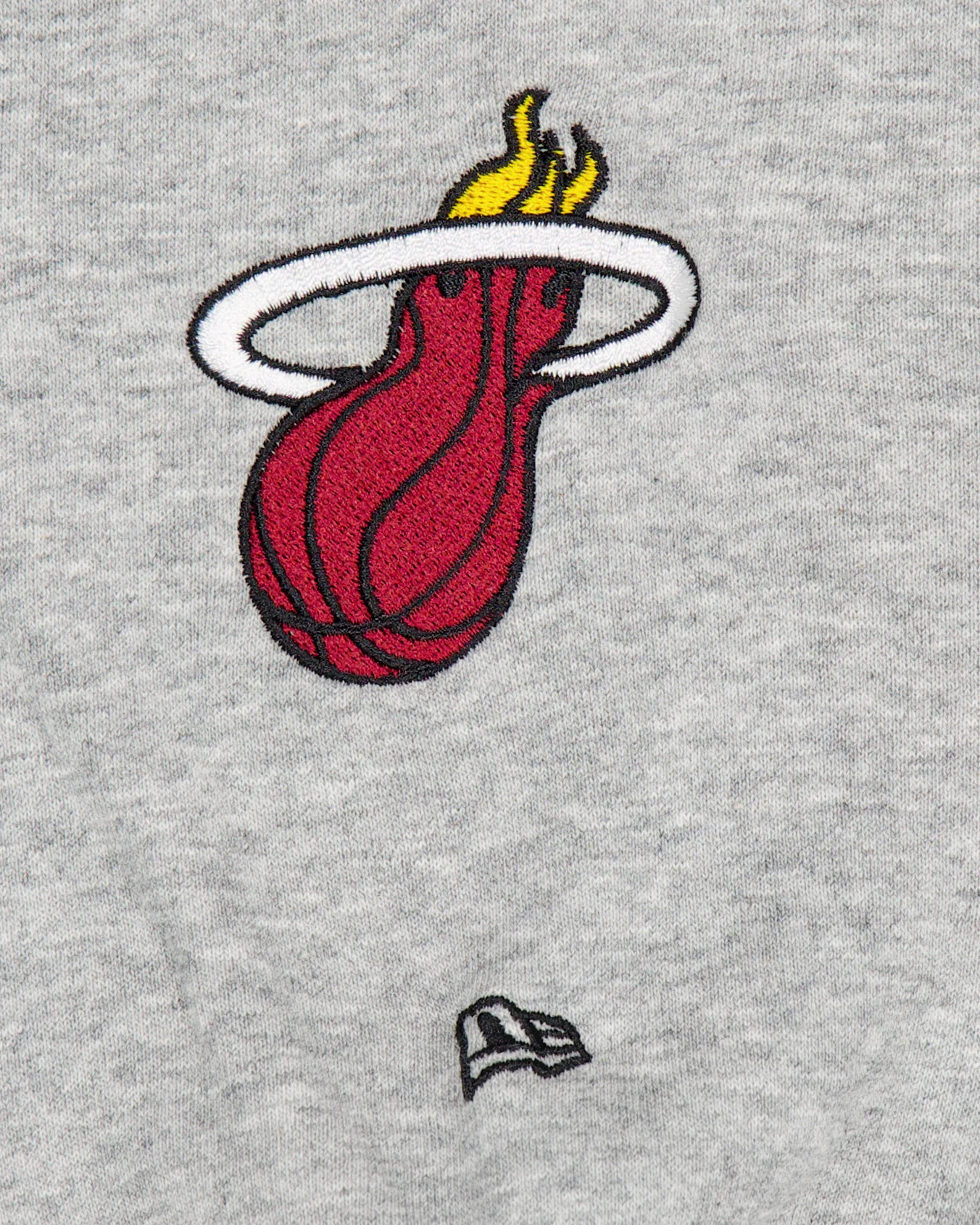 New Era Miami HEAT Women's Boxy Crewneck - Image 3