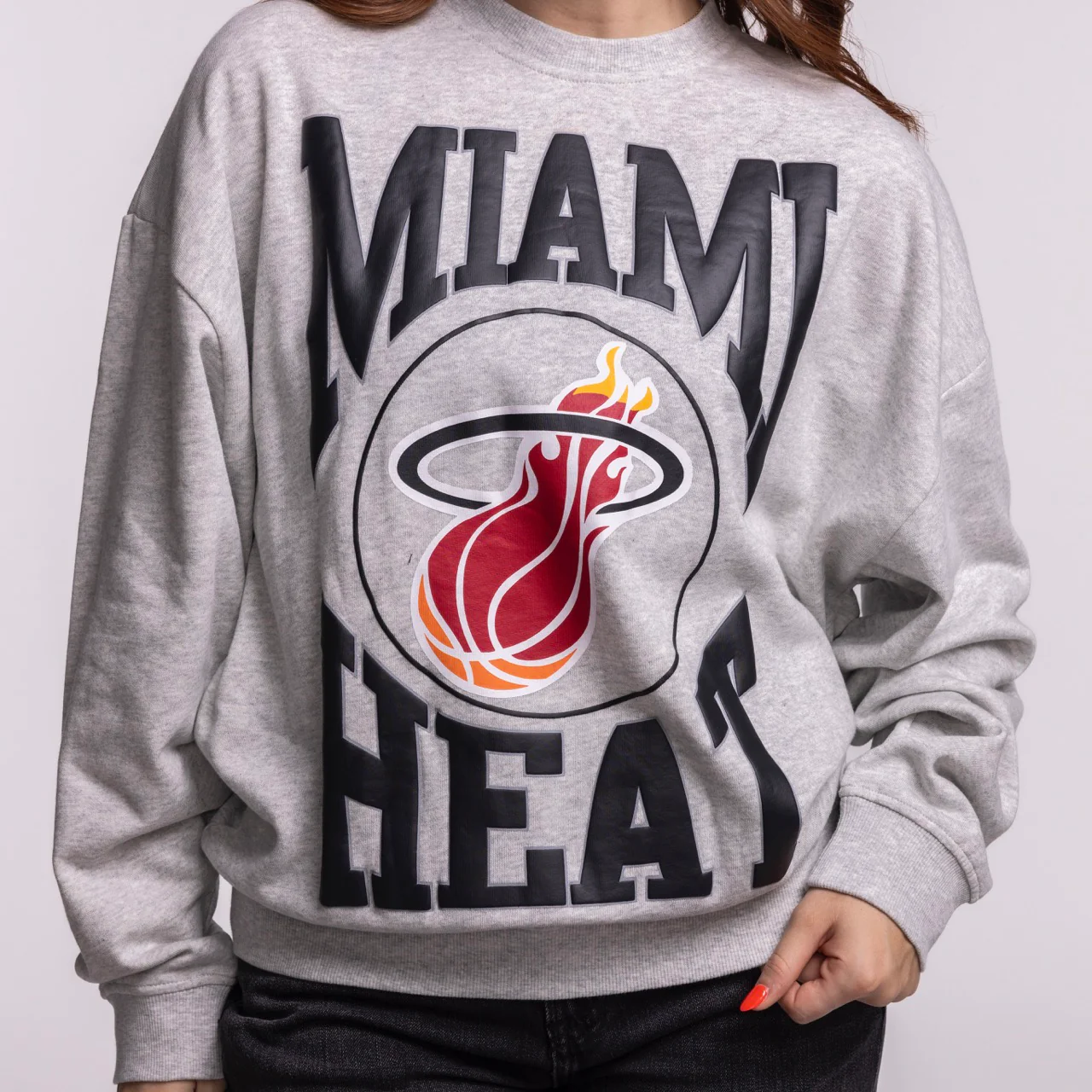 Mitchell & Ness Miami HEAT Lightweight Women's Crewneck - Image 2