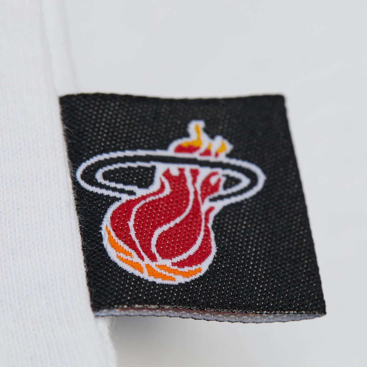 Mitchell & Ness Miami HEAT Classic Women's Tee - Image 5