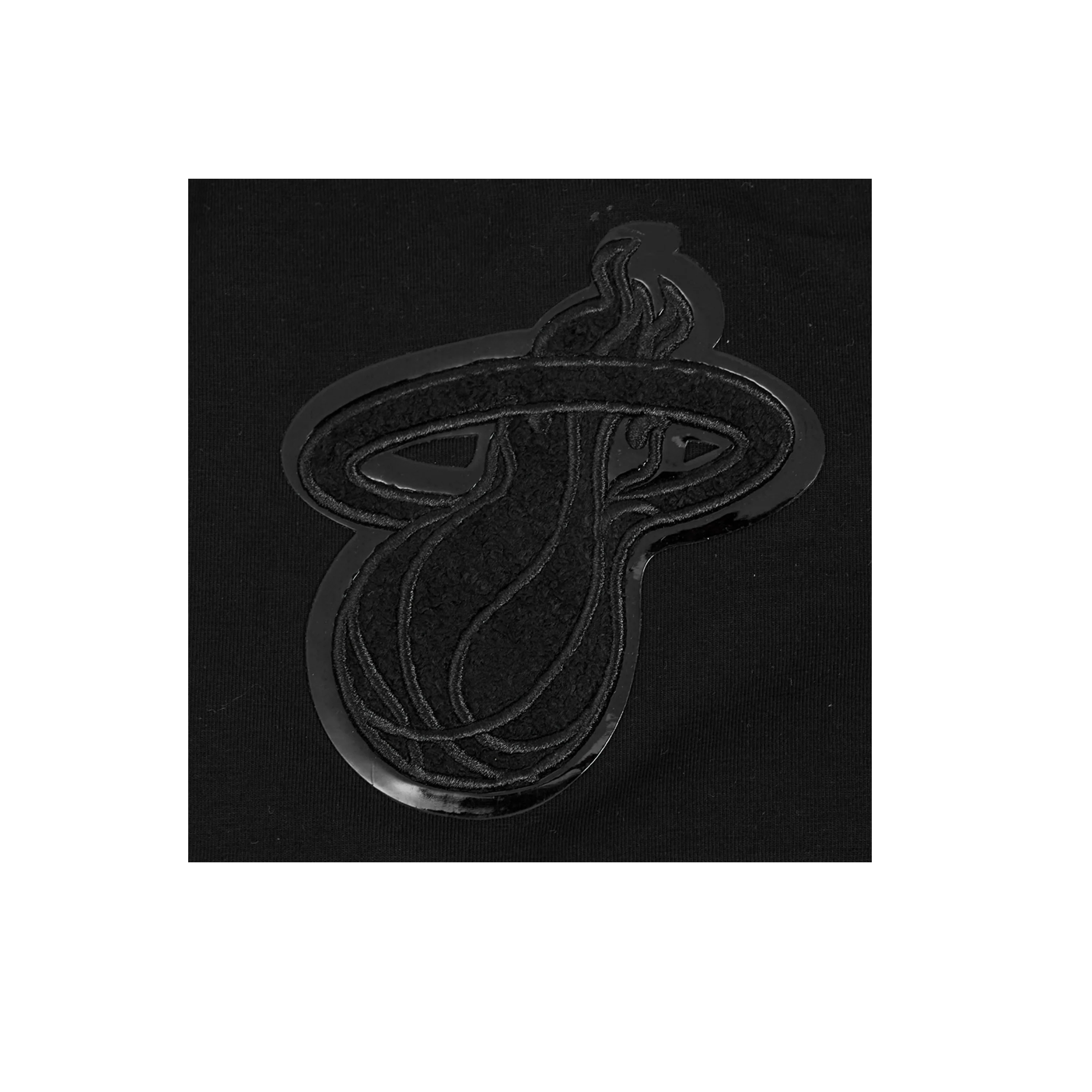 Pro Standard Miami HEAT Boxy Triple Black Women's Crop Tee - Image 6