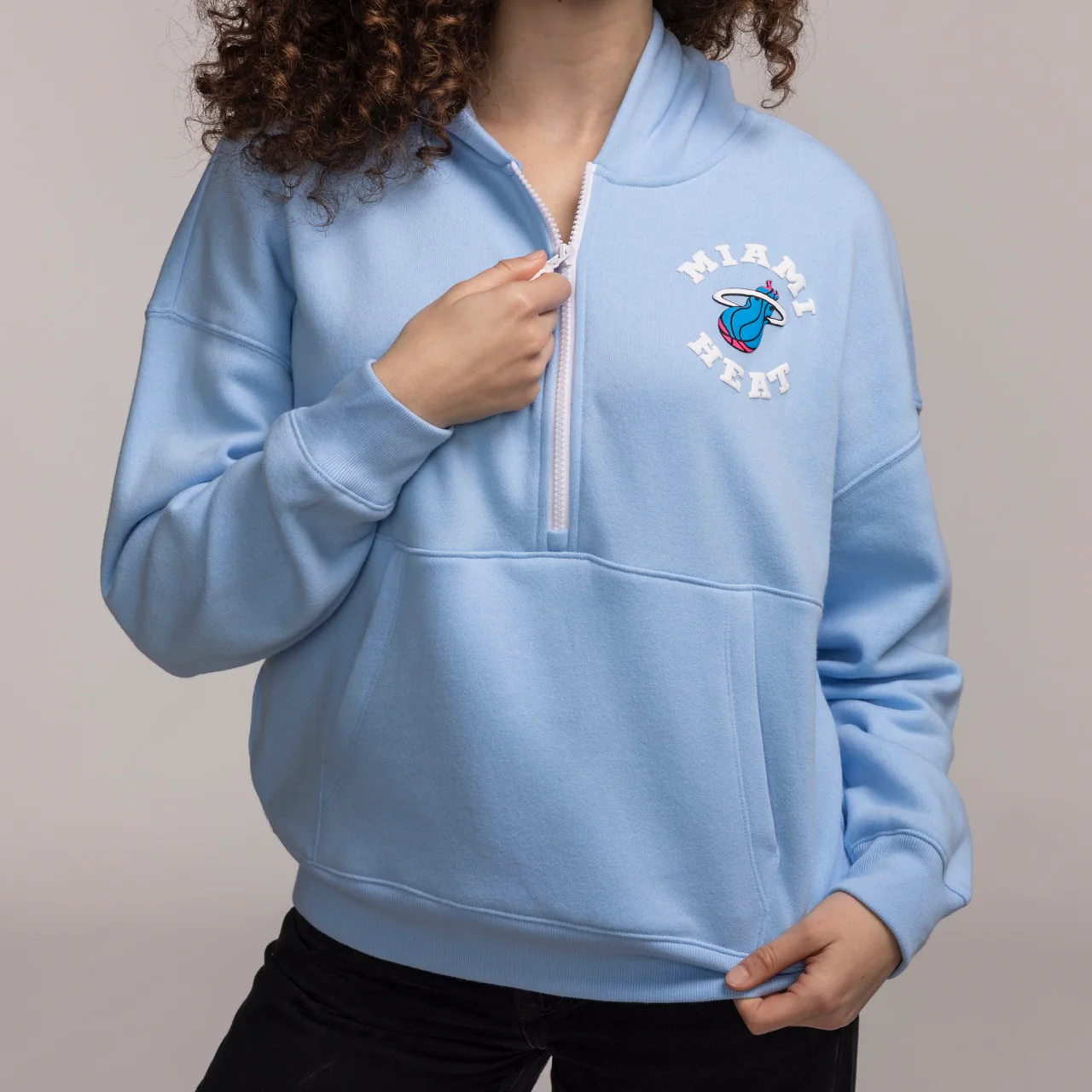 '47 Brand Miami HEAT Original Vice Women's Fade Away Hoodie - Image 3