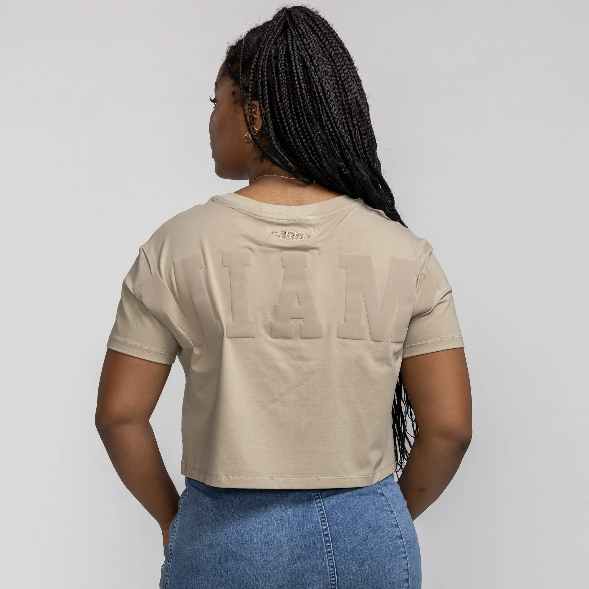 Pro Standard Miami HEAT Boxy Wingspan Women's Crop Tee - Image 2