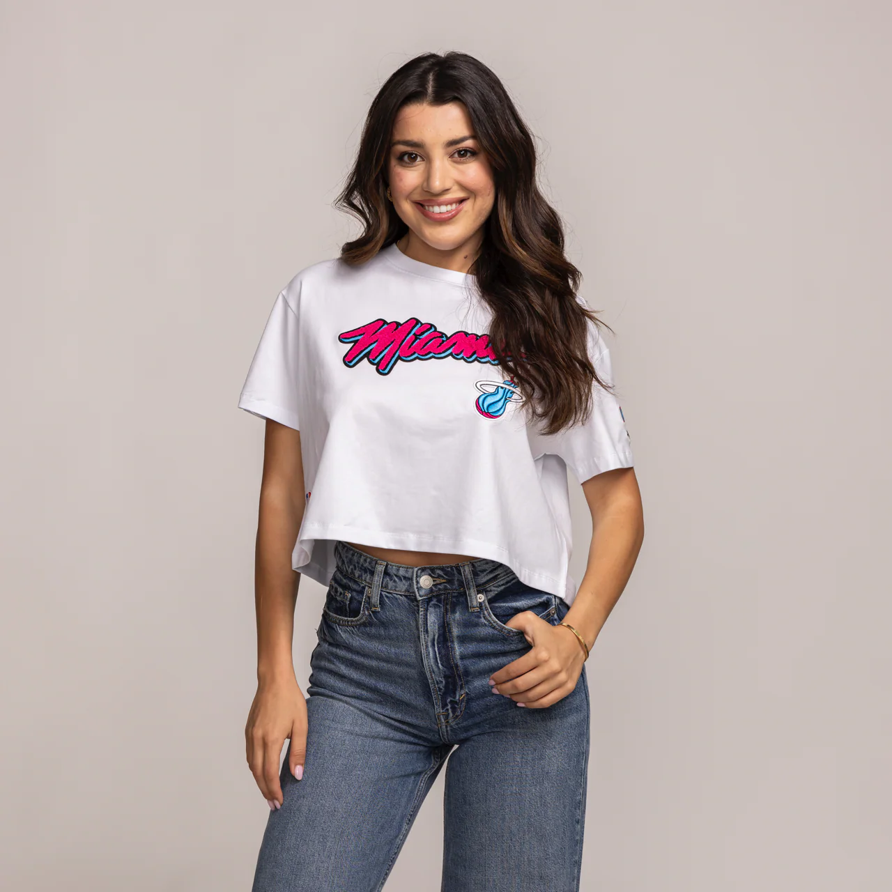 Pro Standard Miami HEAT Original Vice Women's Boxy Crop Tee - Image 3