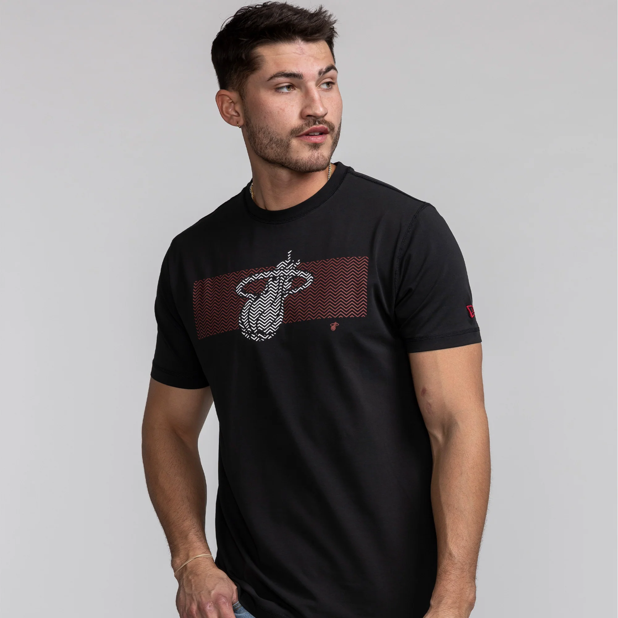 New Era Miami HEAT Stripe Logo Tee - Image 3