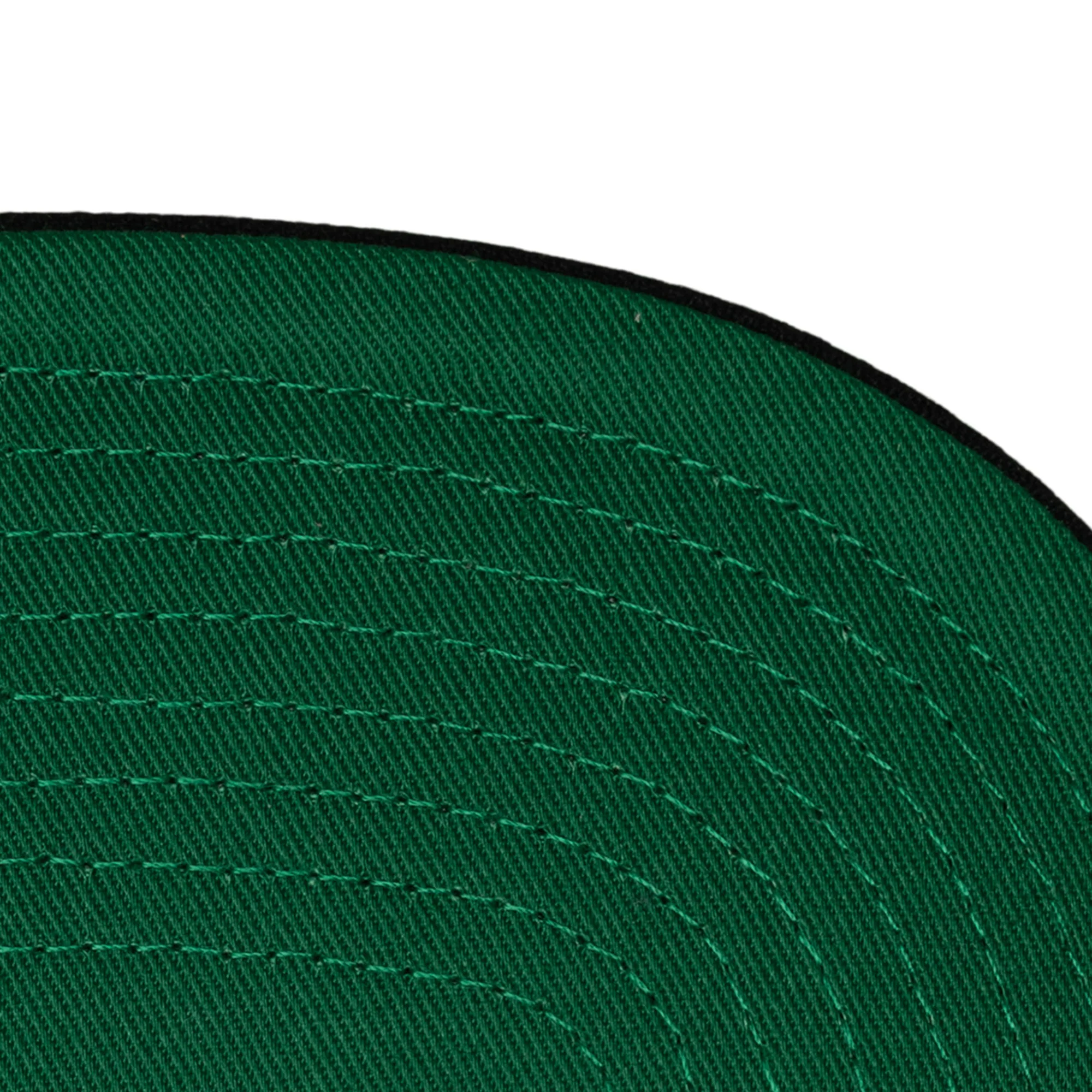 Mitchell & Ness Miami HEAT Shark Tooth Snapback - Image 4