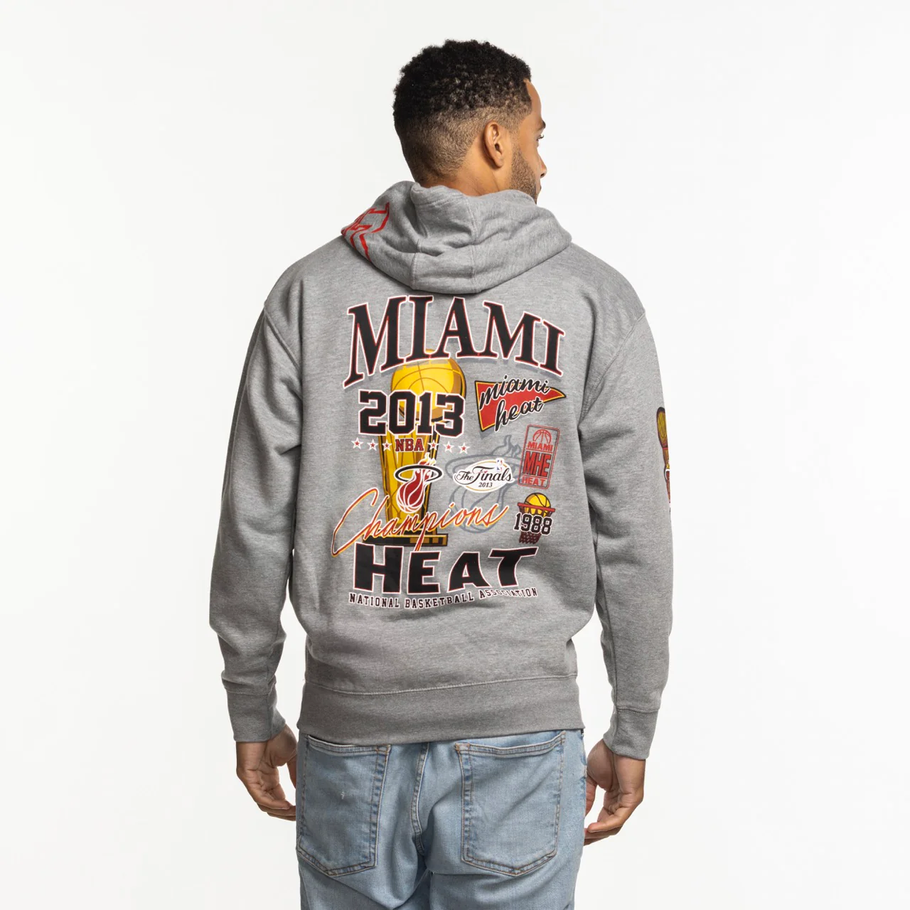 Mitchell & Ness Miami HEAT 2013 Champions Hoodie - Image 2