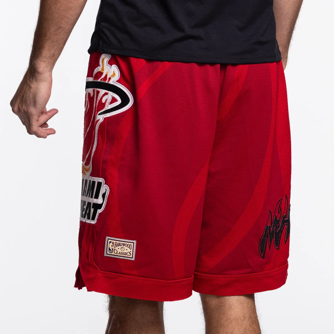 Mitchell & Ness x Purple Brand Miami HEAT Mesh Shorts - Image 4