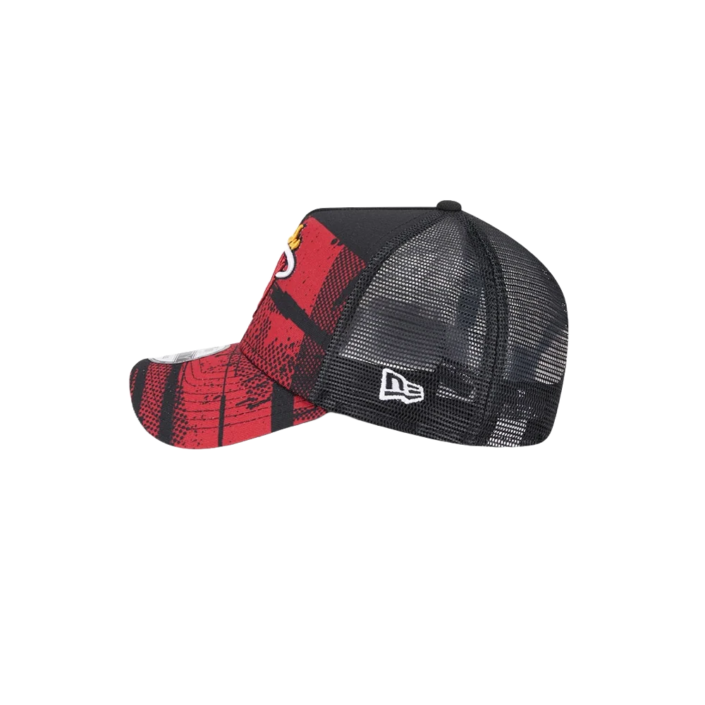 New Era Miami HEAT 2024 Tipoff Trucker Snapback - Image 4