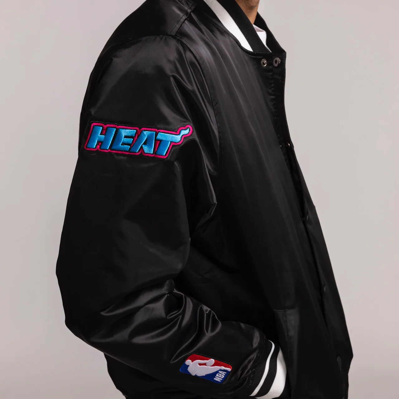 Pro Standard Miami HEAT Original Vice Satin Jacket - Image 3