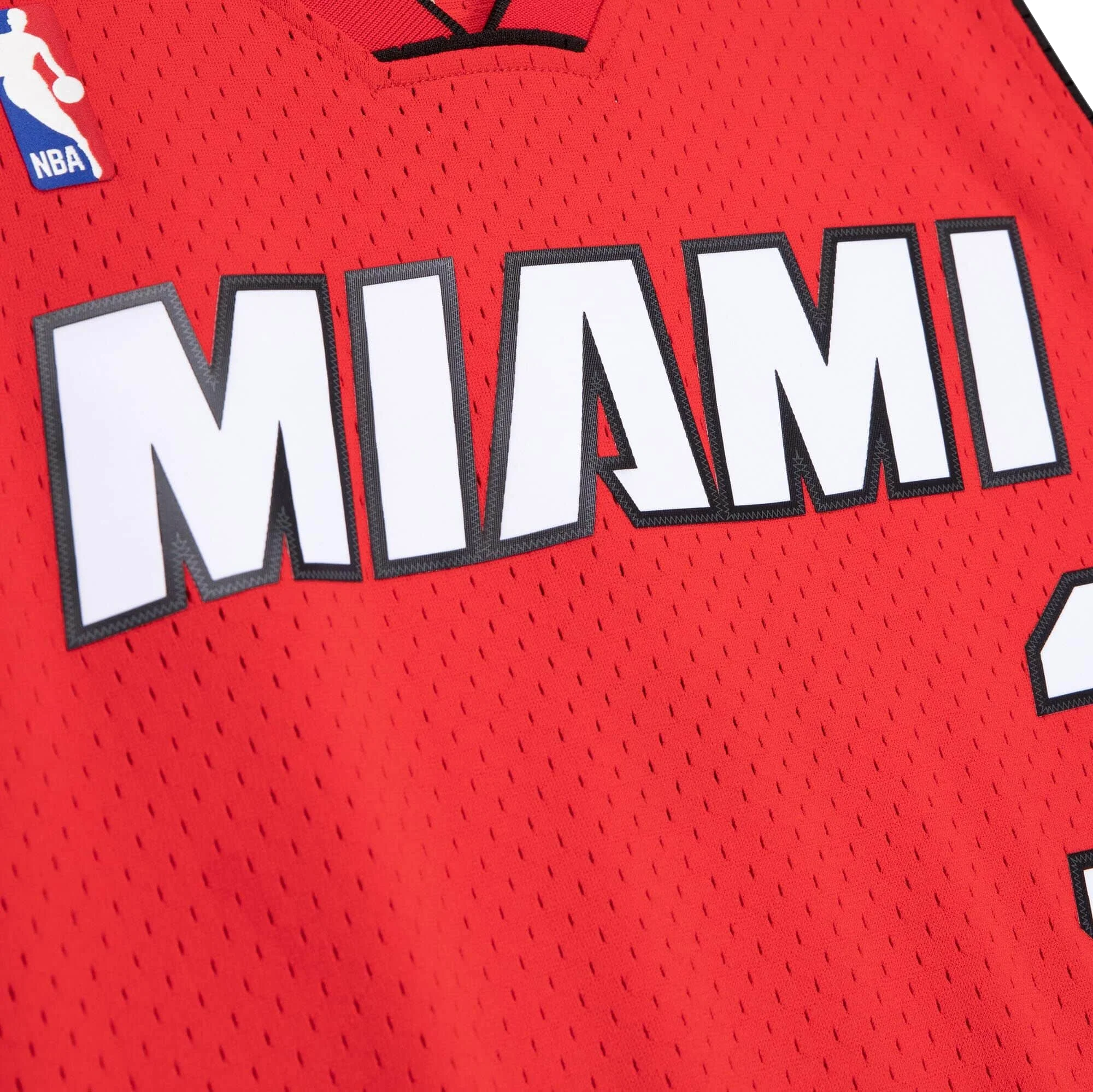 Dwyane Wade Mitchell and Ness Miami HEAT 2005-06 Swingman Jersey - Image 3
