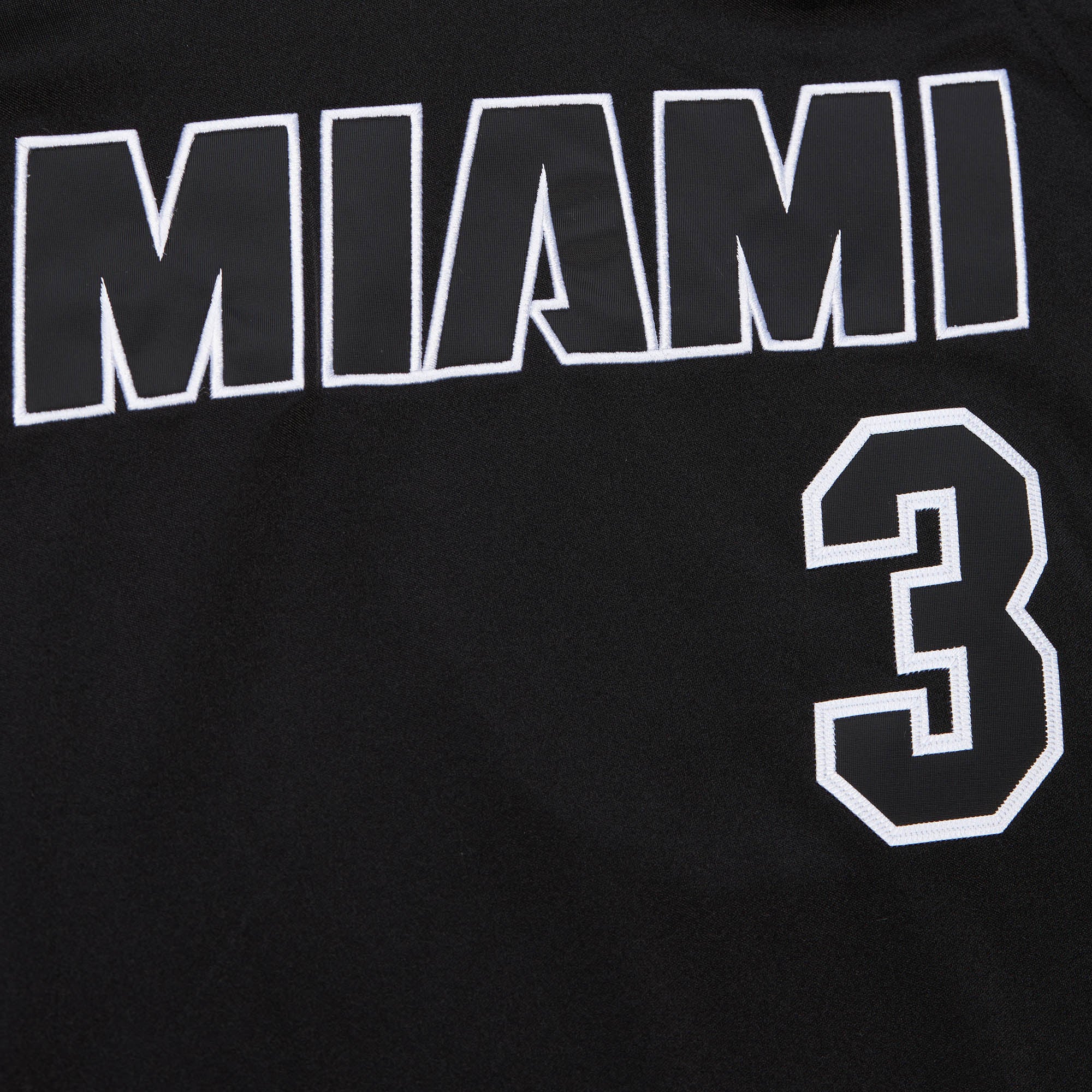 Dwyane Wade Mitchell & Ness Miami HEAT 2011-12 Alternate Authentic Jersey - Image 3
