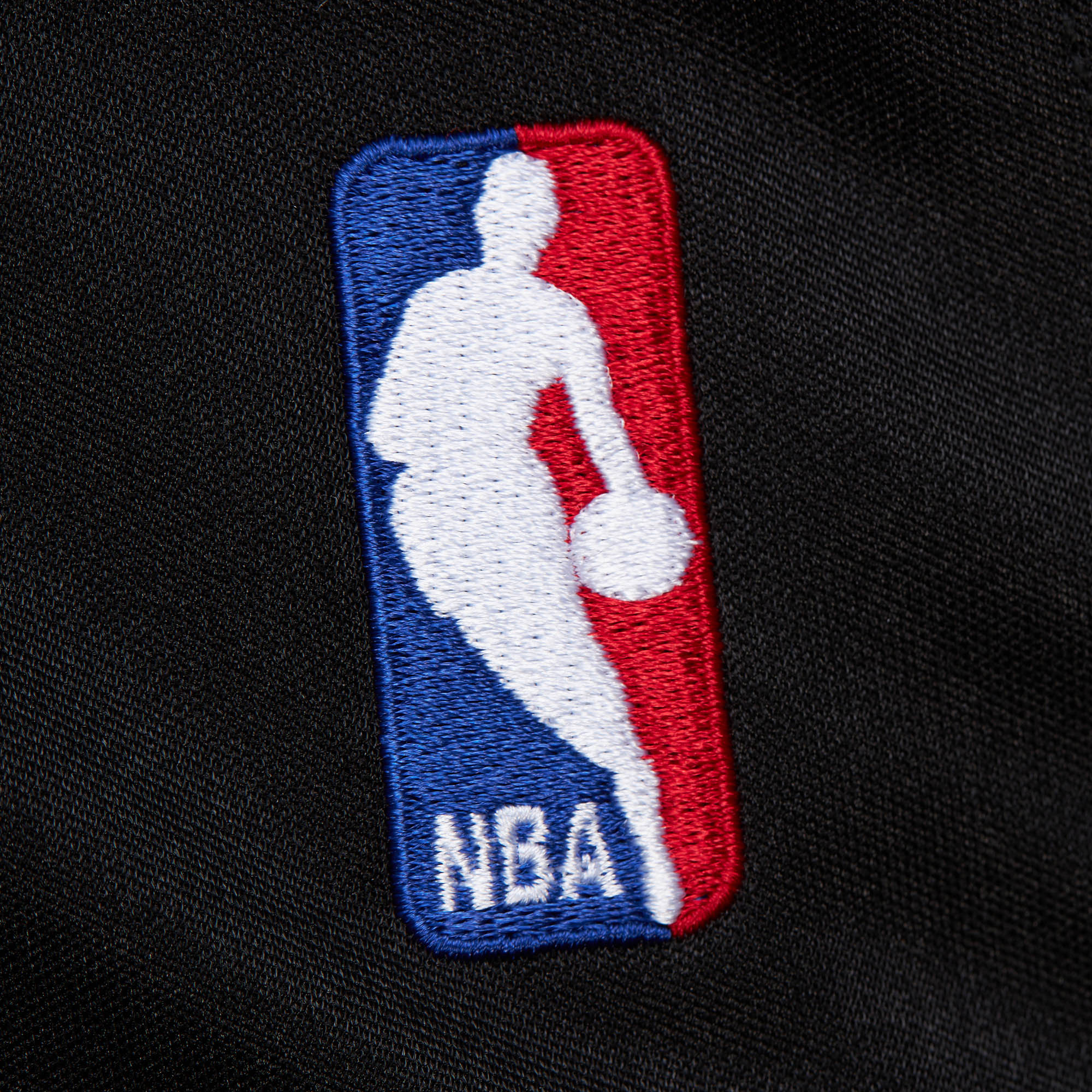 Dwyane Wade Mitchell & Ness Miami HEAT 2011-12 Alternate Authentic Jersey - Image 4