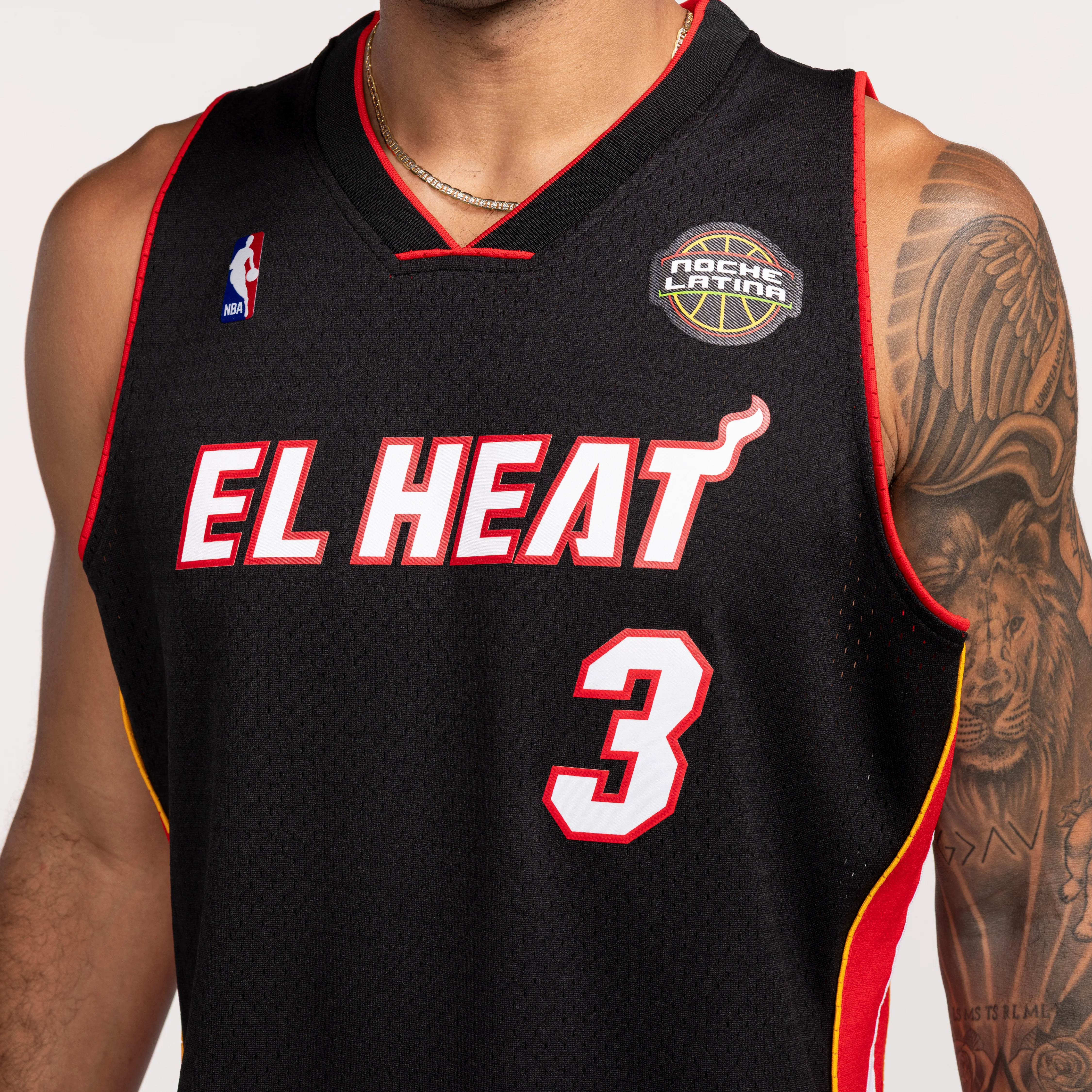 Dwyane Wade Mitchell & Ness 2008-09 EL HEAT Swingman Jersey - Image 3