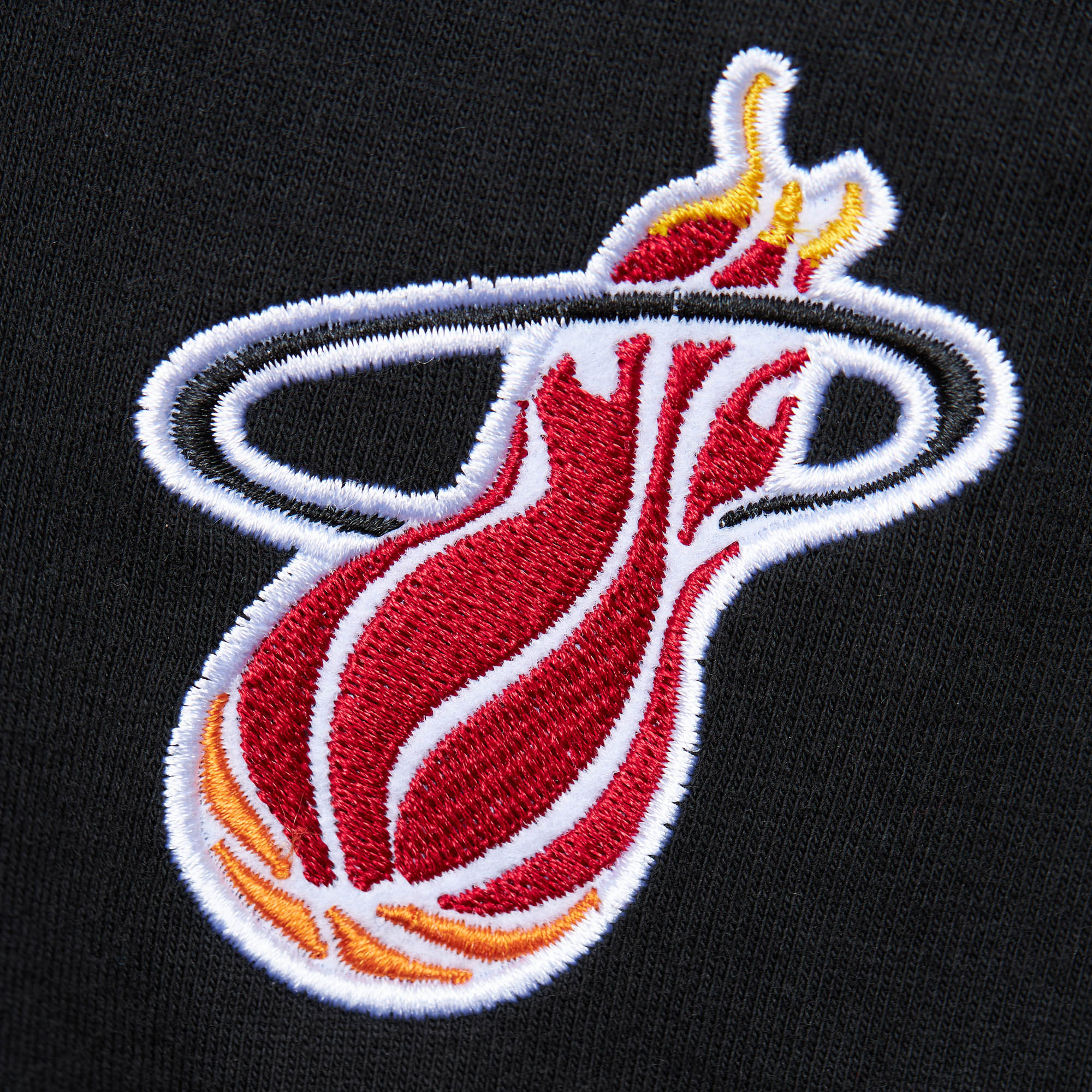 Dwyane Wade Mitchell & Ness Premium Vintage Tee - Image 4