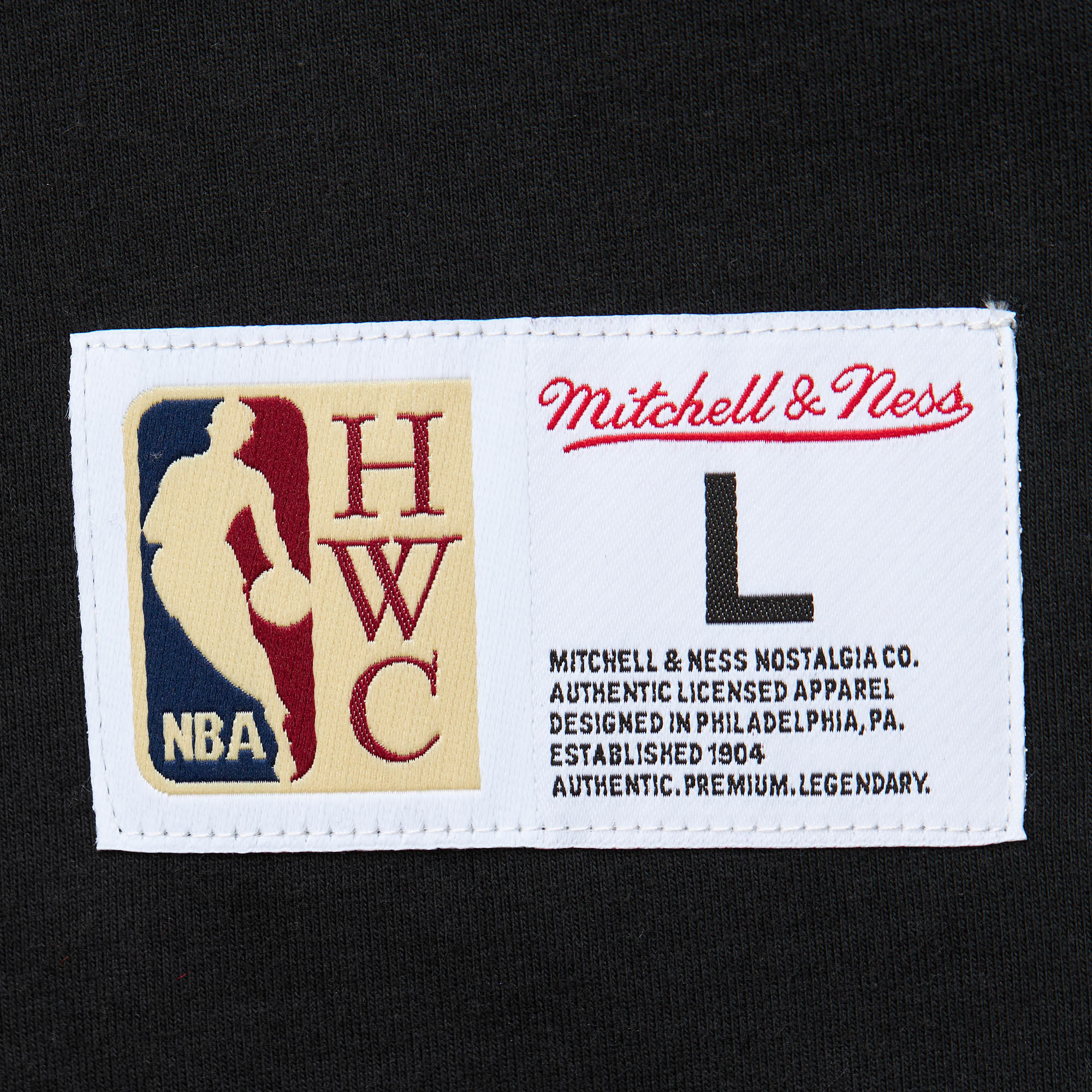 Dwyane Wade Mitchell & Ness Premium Vintage Tee - Image 5
