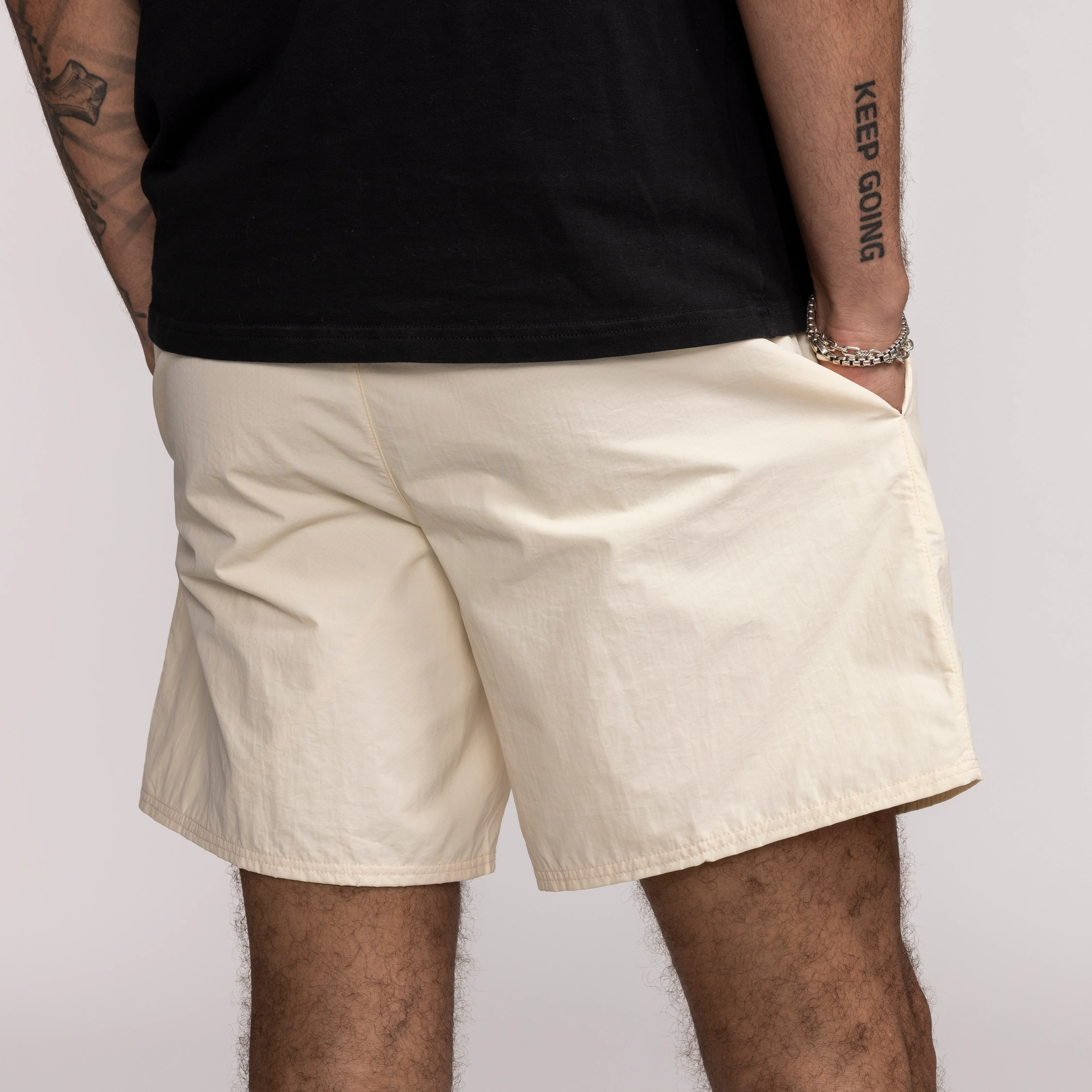 Mitchell & Ness Miami HEAT Vintage Shorts - Image 4