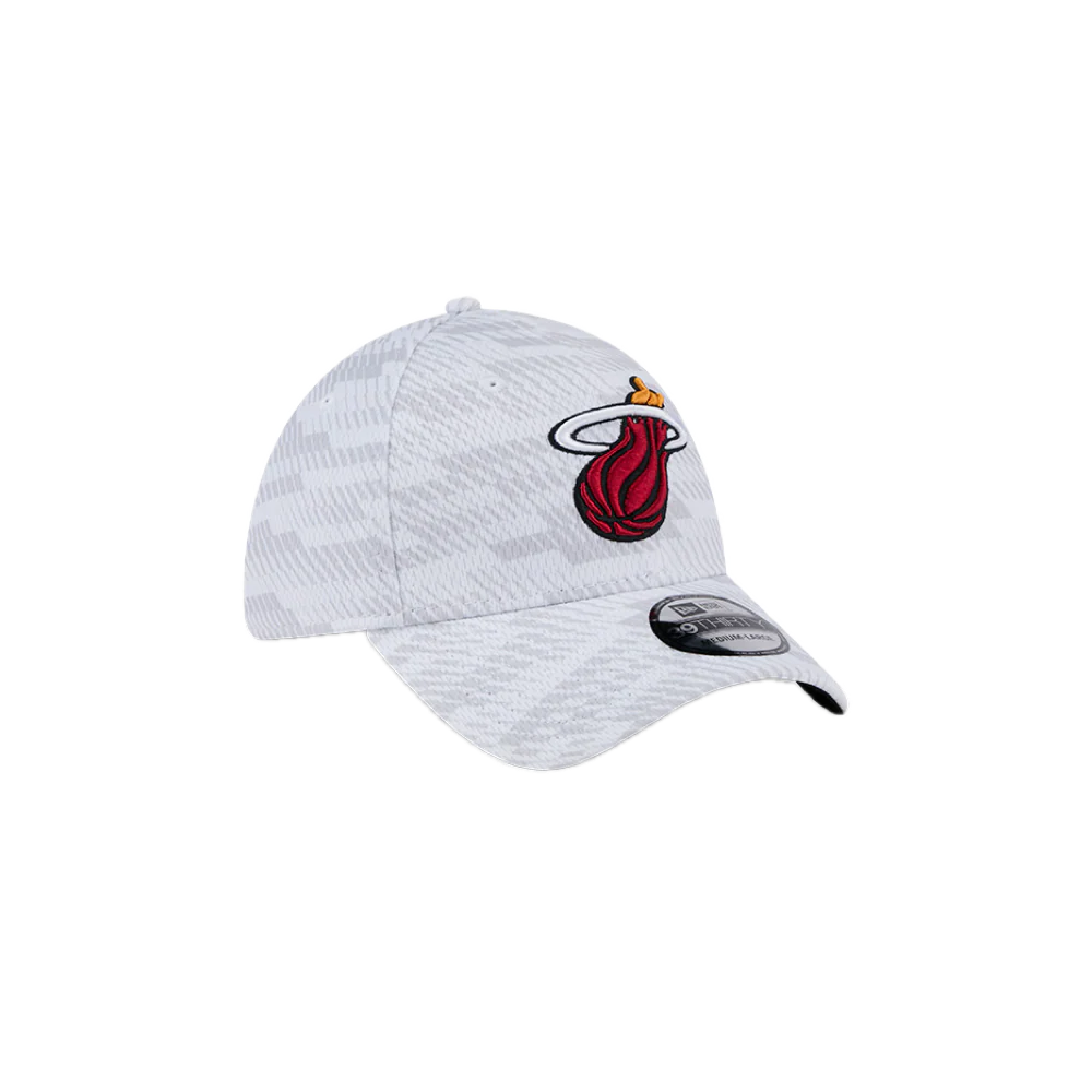 New Era Miami HEAT Graded Youth Hat - Image 5